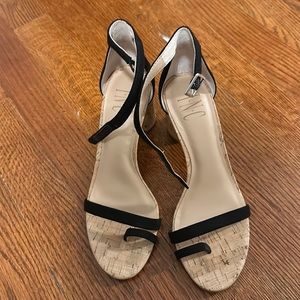 Inc block heel sandal size 5.5
